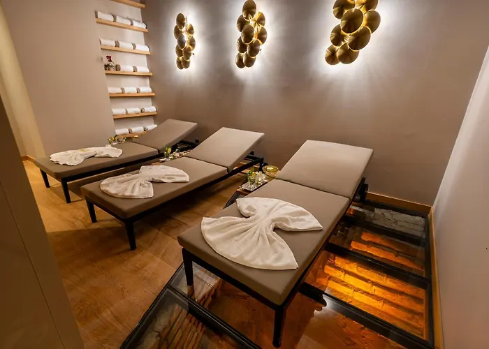 Erk Hotel